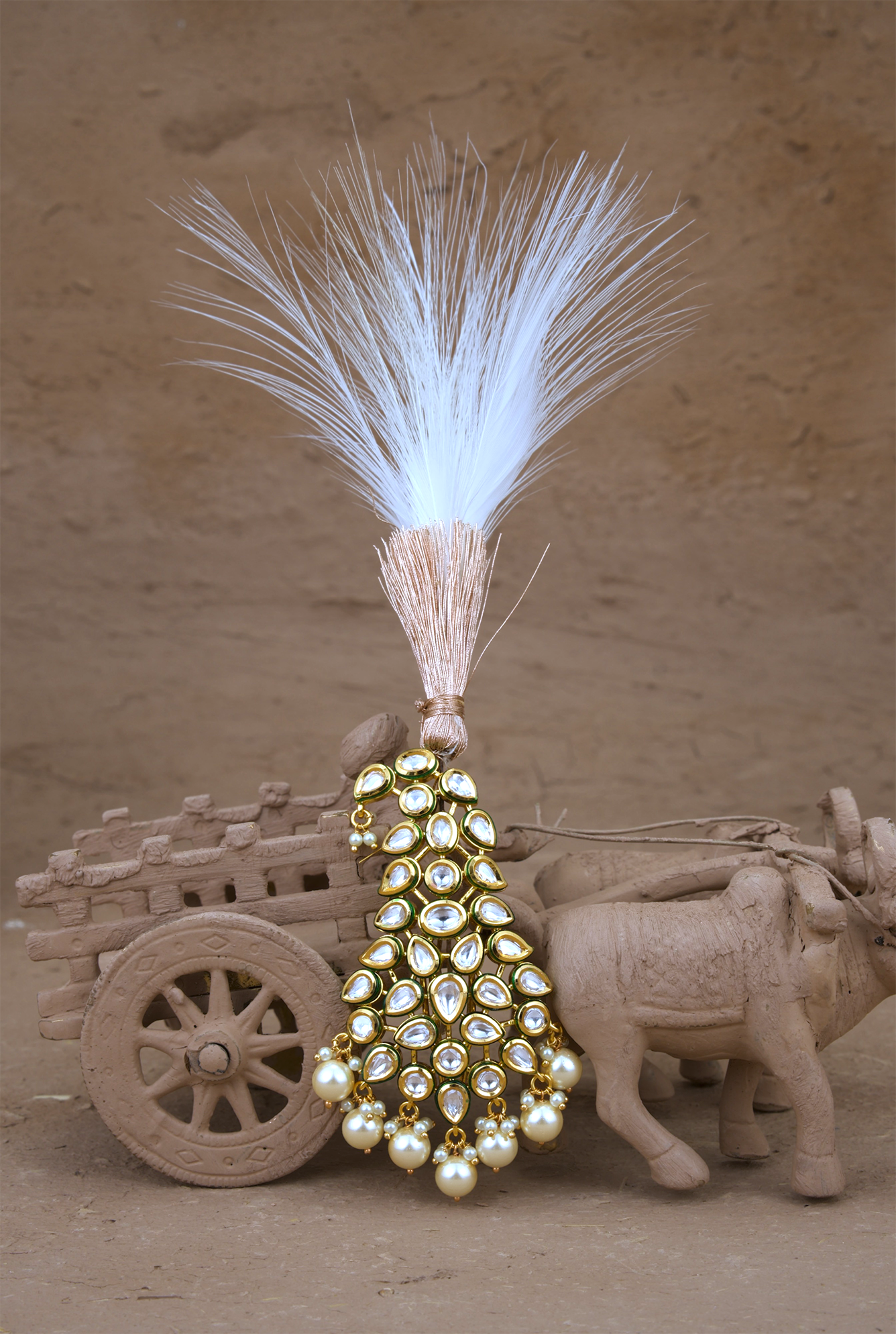 Hamza Kalgi Handcrafted Gold Plated