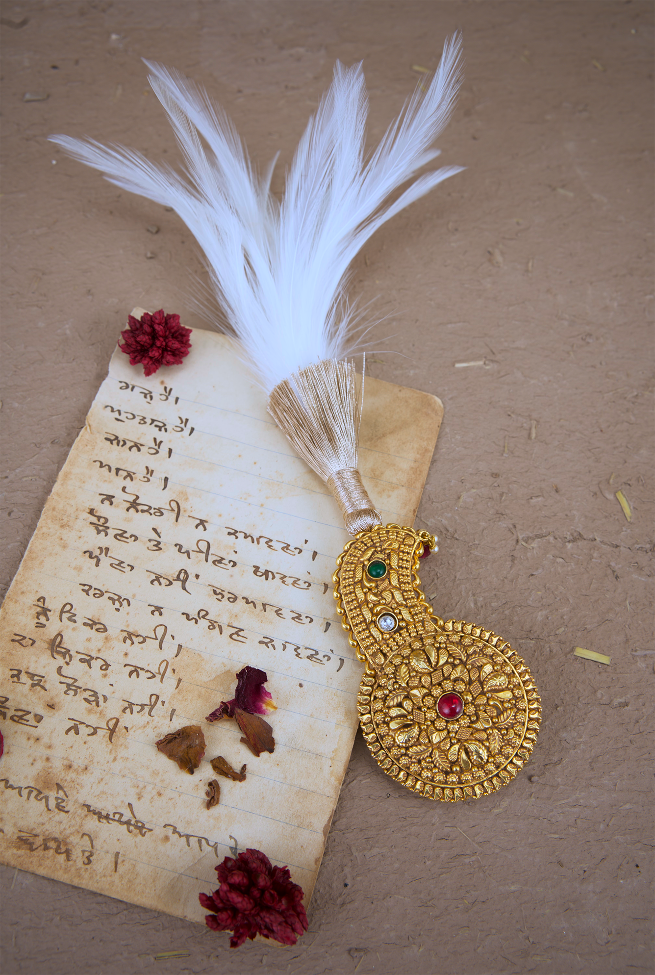 Kamal Kalgi Handcrafted Gold Plated