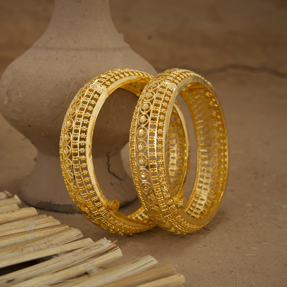 Tabeer Bangles With Screw Gold Plated
