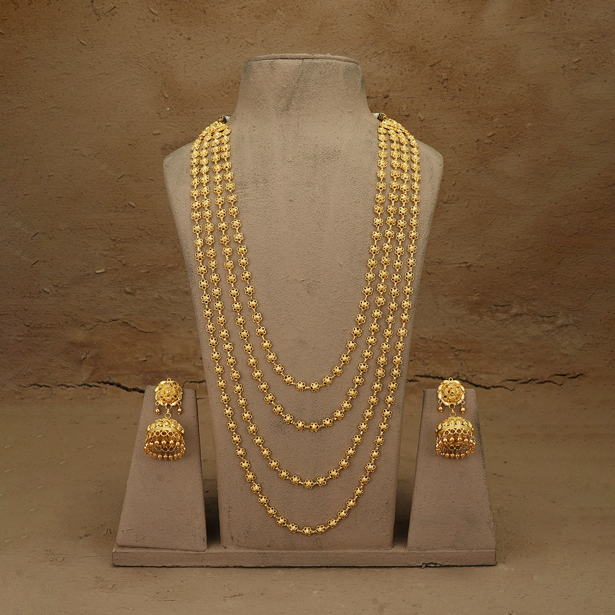 Siya Ranihaar Earrings Set Handcrafted Gold Plated