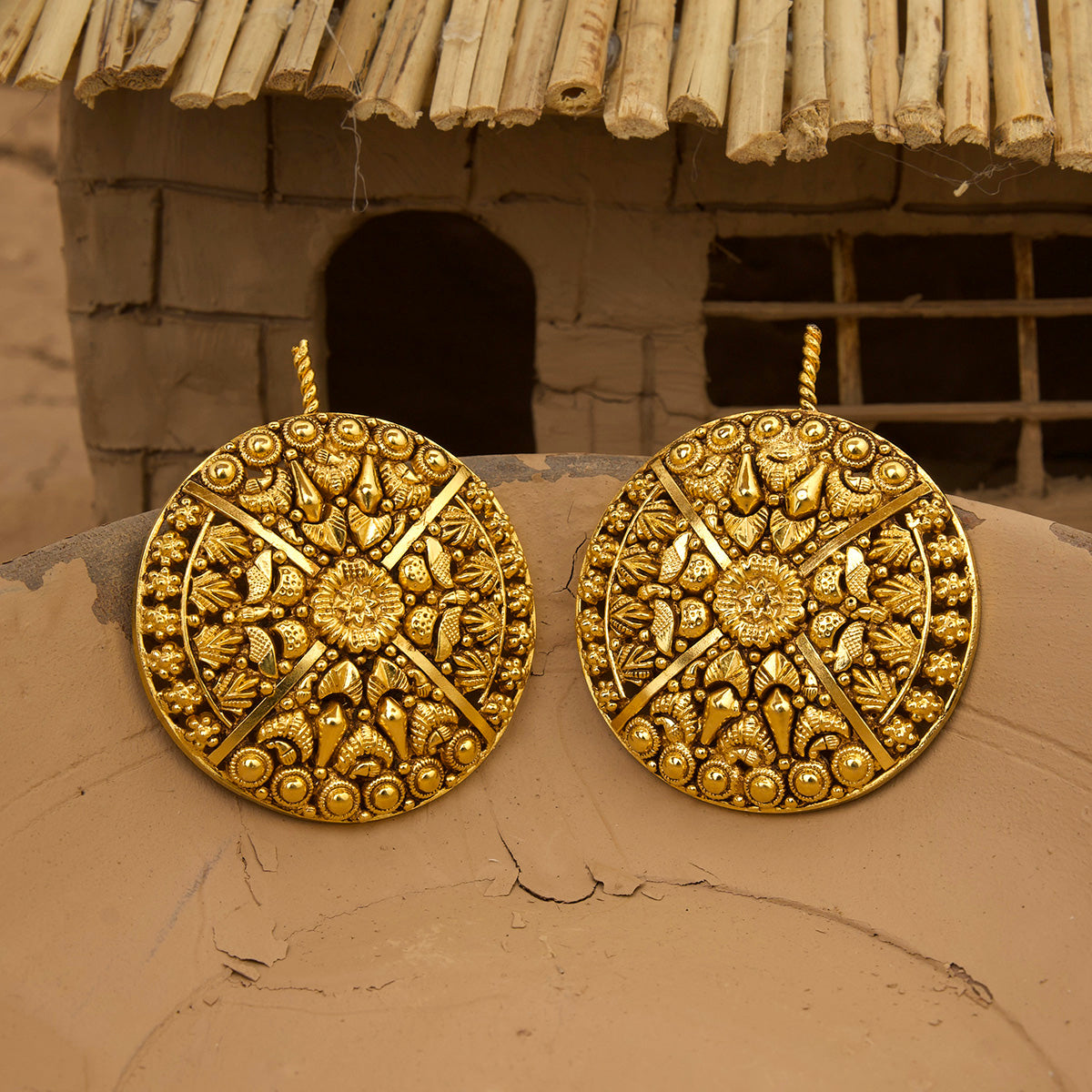 Roohi Clip handcrafted Gold Plated