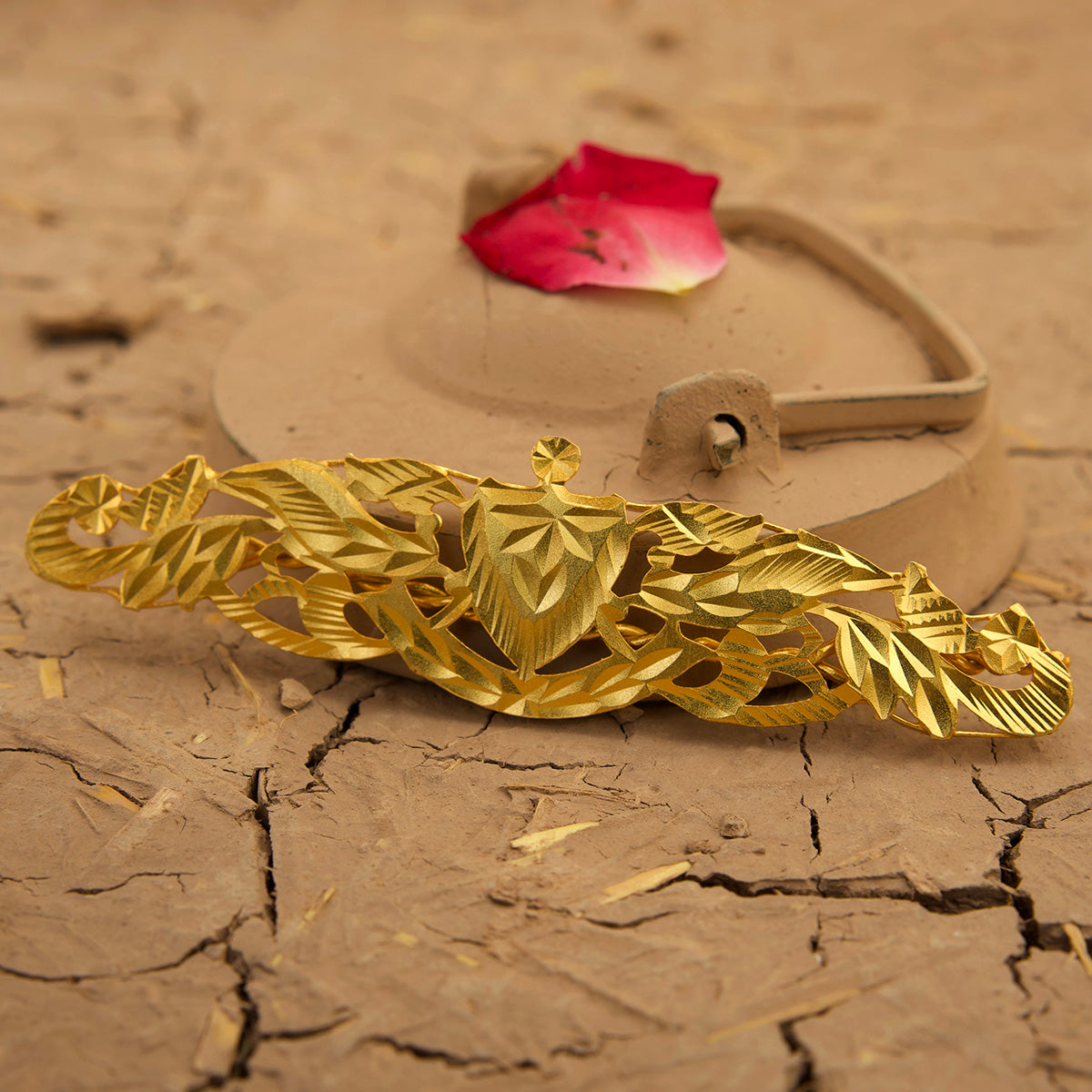 Shifa Clip handcrafted Gold Plated