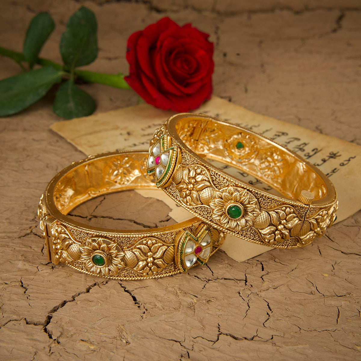 Swarn Bangles With Screw Gold Plated