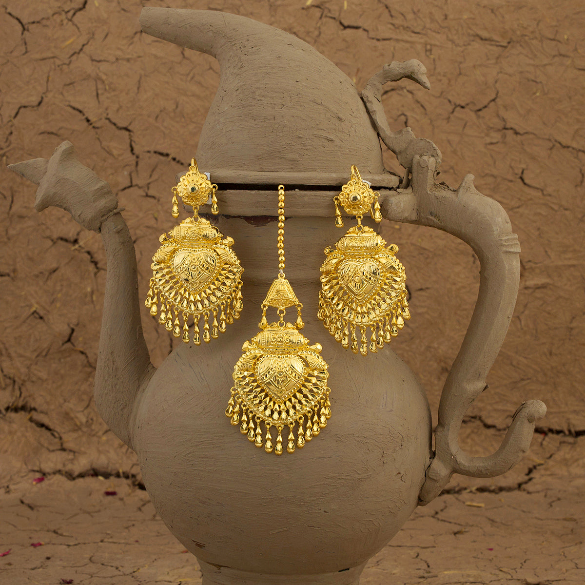 Manah Necklace Earrings Tikka Handcrafted Gold Plated