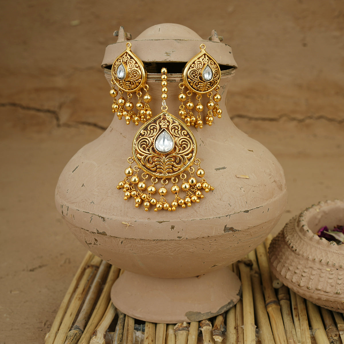 Fiza  Necklace Earrings Tikka Handcrafted Gold Plated