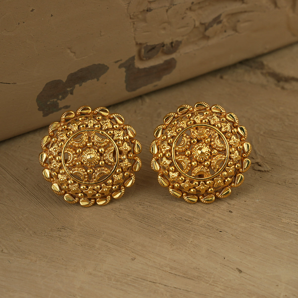 Hoor Tops Handcrafted Gold Plated