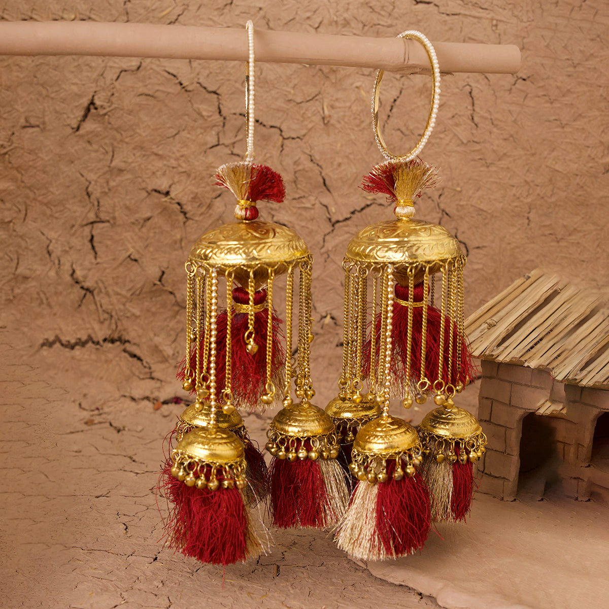 Ishqara Gold Plated Kalira With Shell Pearls