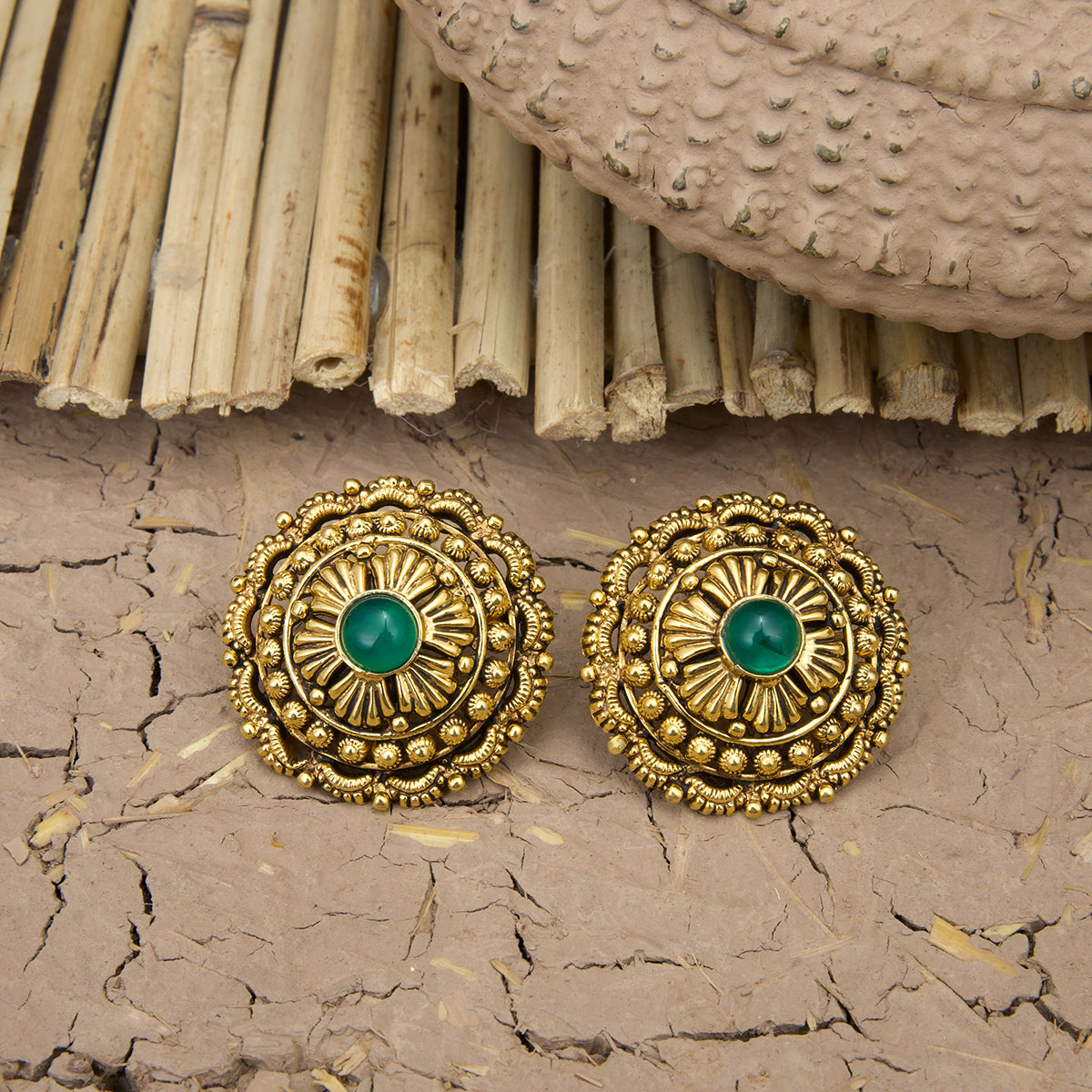 Surajmukhi Hasli set Handcrafted Gold Plated