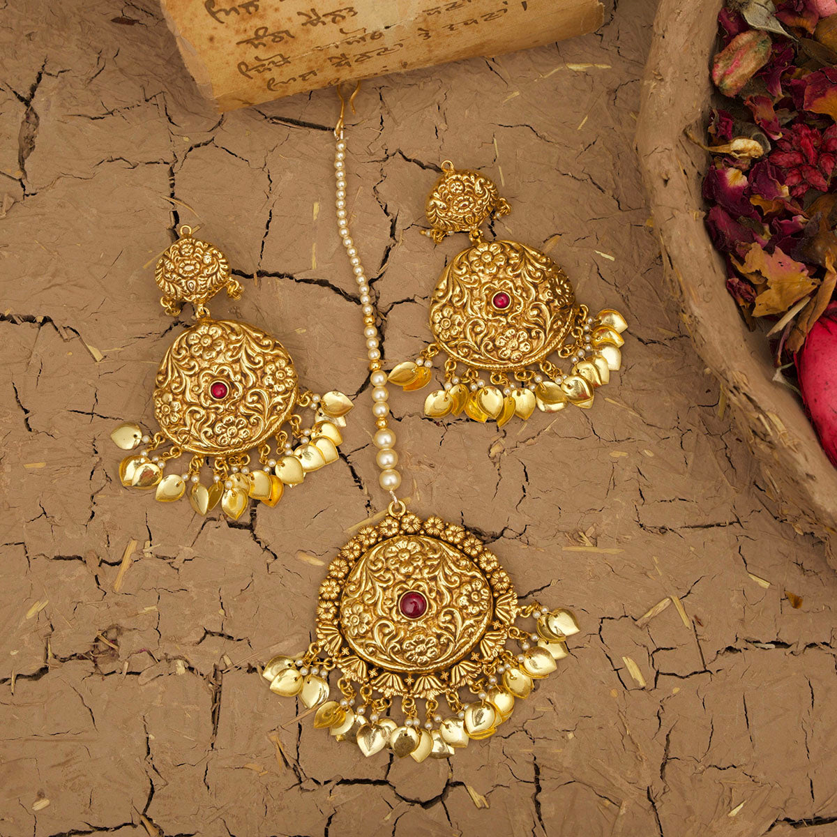 Rohani Earring Tikka Handcrafted Gold Plated