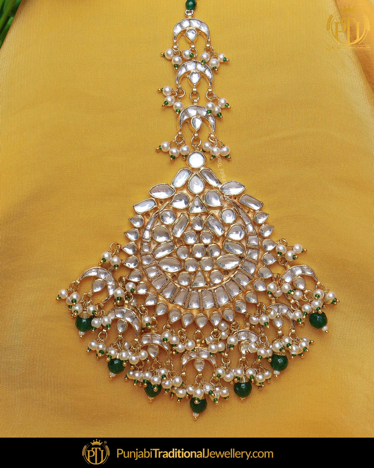 Gold Finished Emerald Kundan Pearl Tikka | Punjabi Traditional Jewellery Exclusive