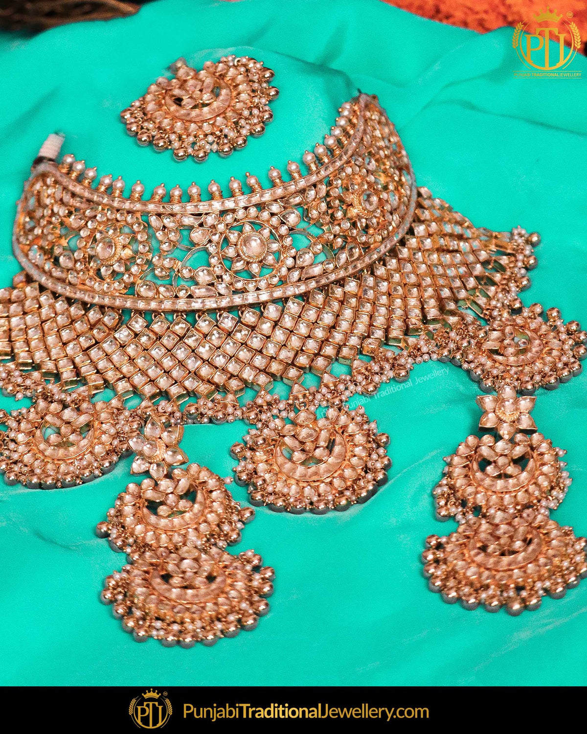 Antique Gold Finished Kundan Choker Necklace Set | Punjabi Traditional Jewellery Exclusive