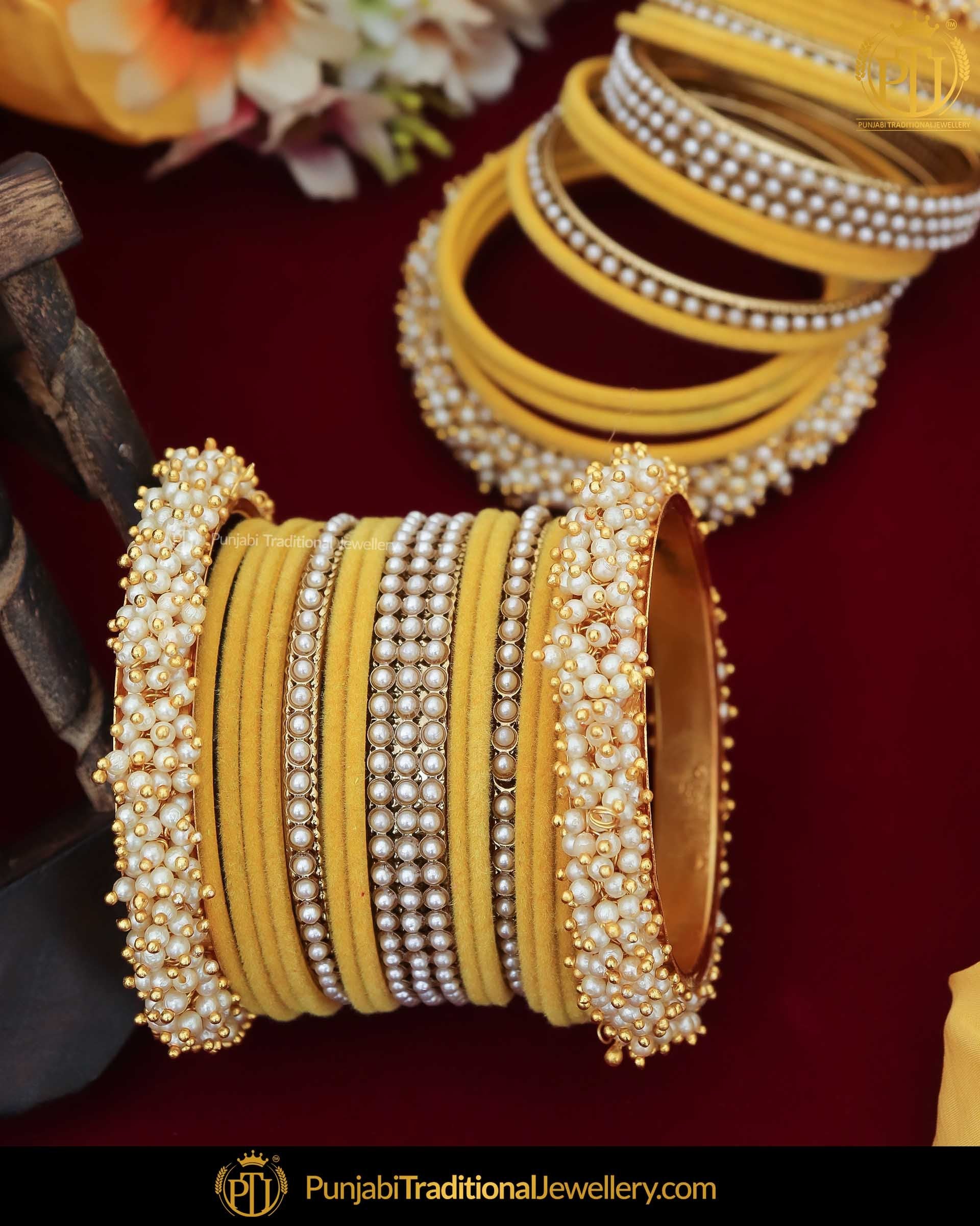 Diamond Stars Bangle Bracelet, 14K Yellow Gold | Diamond Stores Long Island  – Fortunoff Fine Jewelry