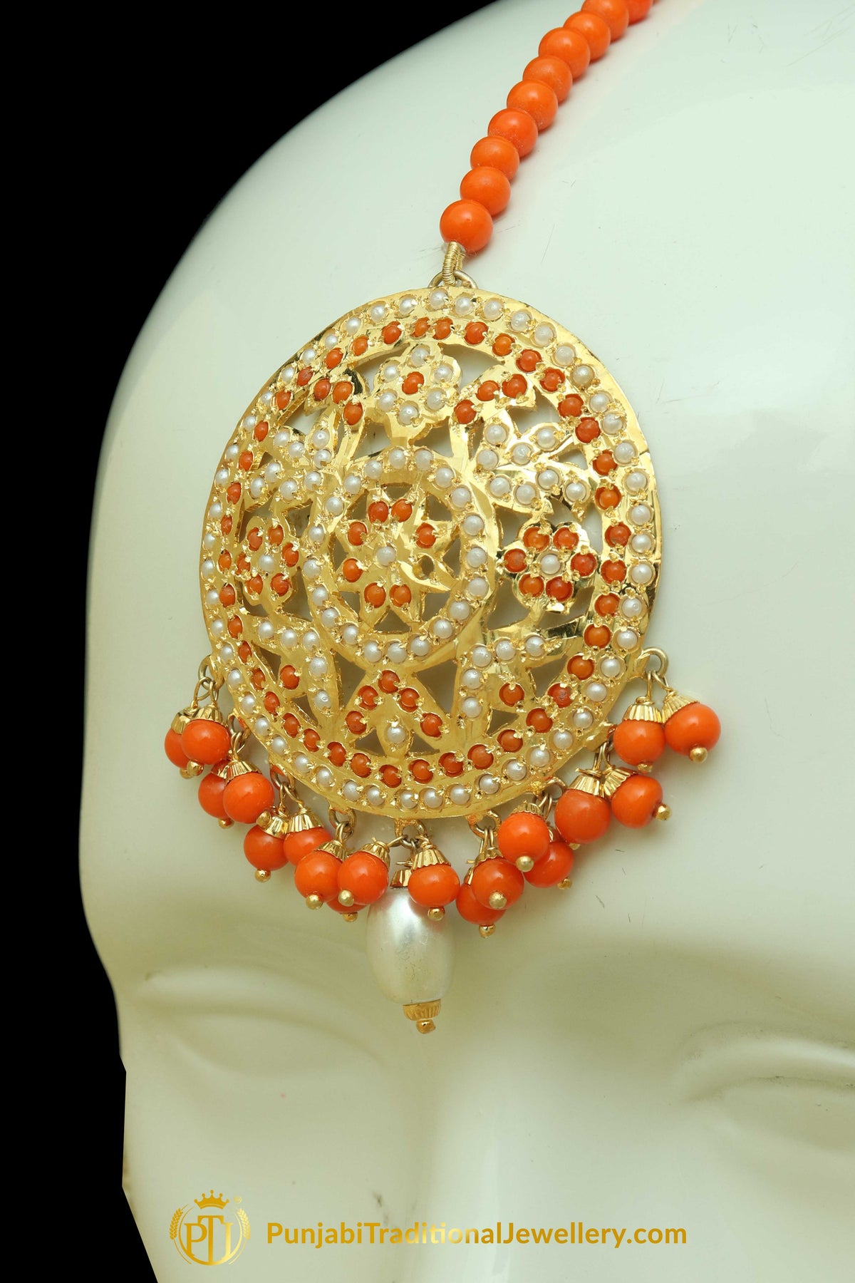 Orange Jadau Pearl Earring Tikka Set By Punjabi Traditional Jewellery