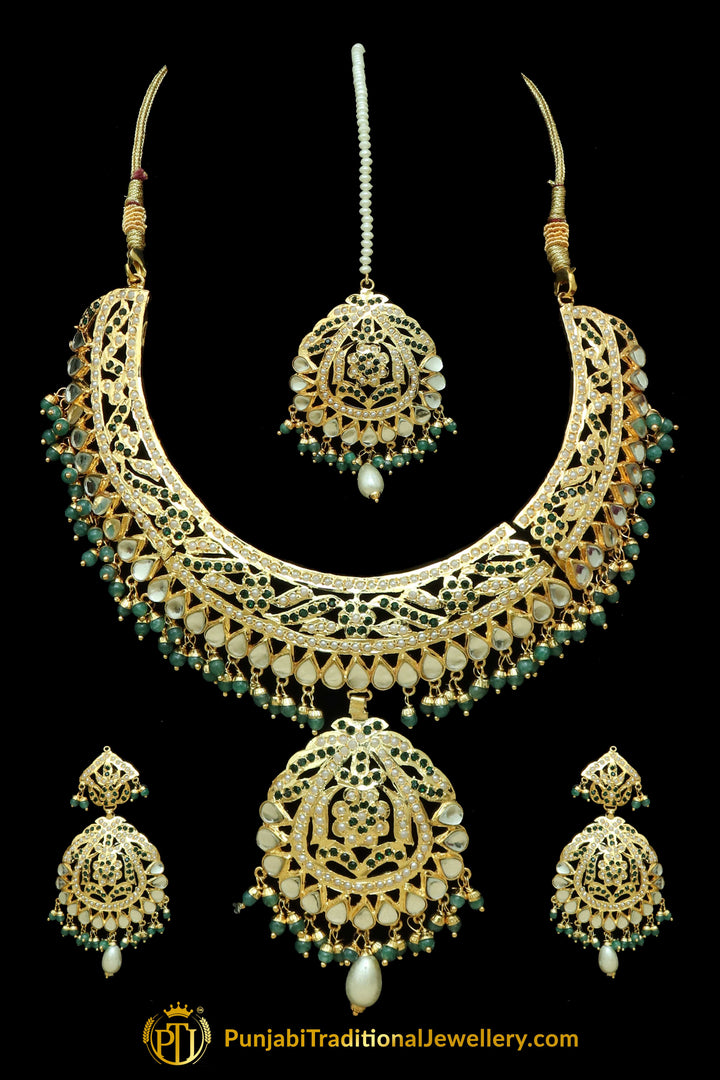 Green Jadau Kundan Necklace Set By Punjabi Traditional Jewellery
