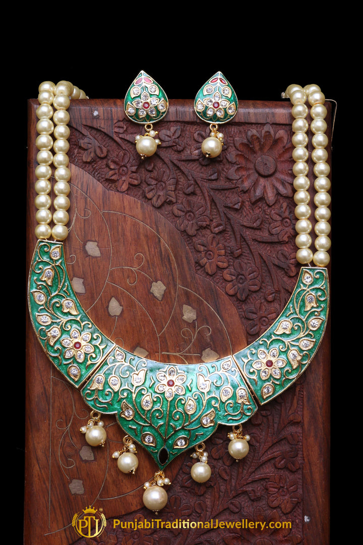 Green Kundan Pearl Necklace Set By Punjabi Traditional Jewellery