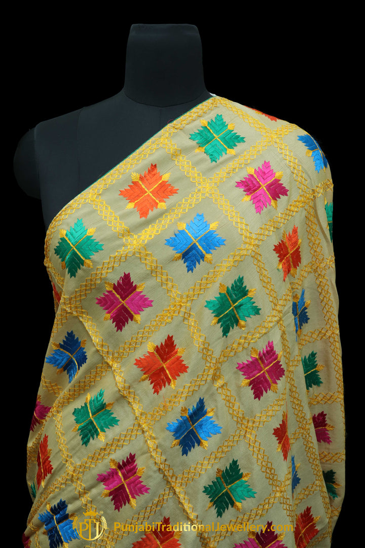 Pure Phulkari Dupatta By Punjabi Traditional Jewellery