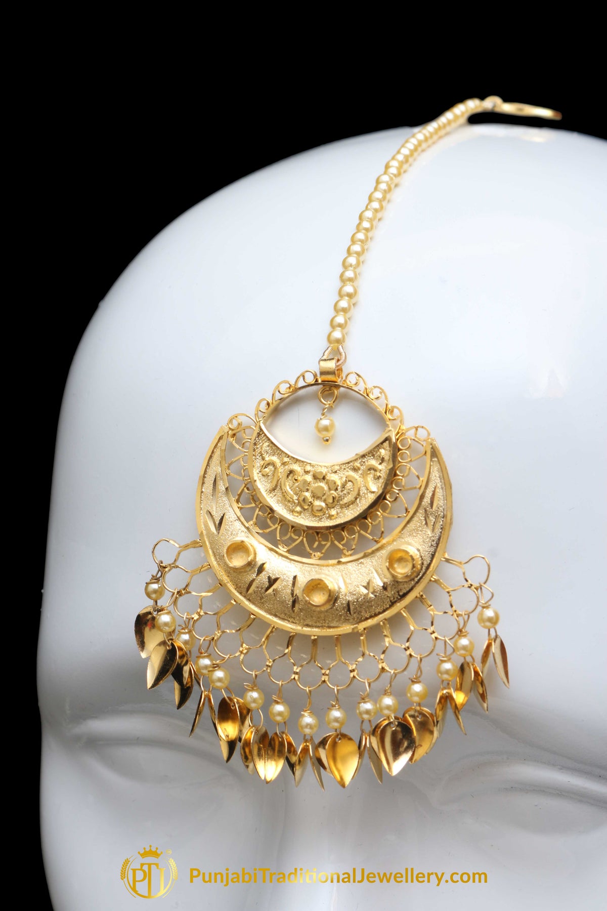 Golden Pippal Patti Earring Tikka Set By Punjabi Traditional Jewellery