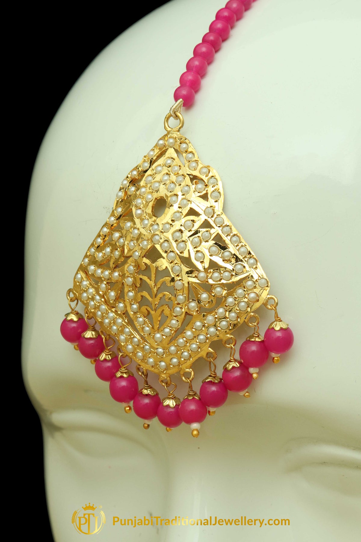 Pink Jadau Earring Tikka Set By Punjabi Traditional Jewellery