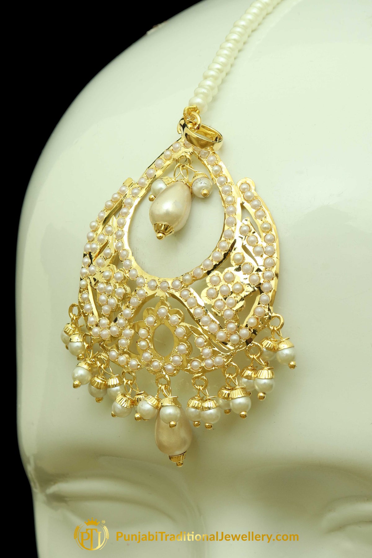 Gold Finished White Jadau Earring Tikka Set By Punjabi Traditional Jewellery