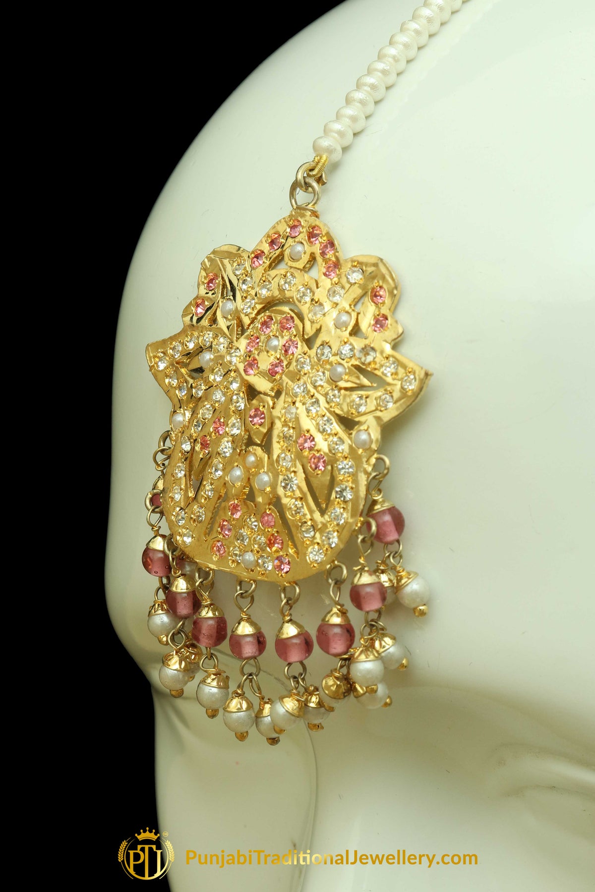 Pink Jadau Pearl Earring Tikka Set By Punjabi Traditional Jewellery