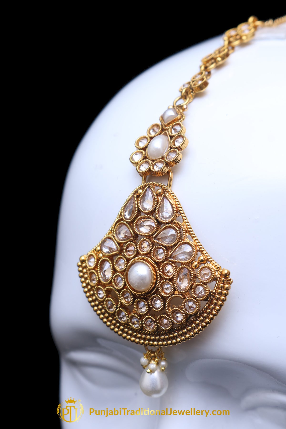White Pearl Polki Earring Tikka Set By Punjabi Traditional Jewellery