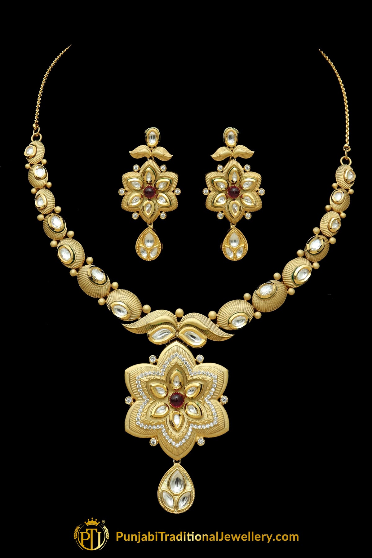 Matt Gold Kundan Necklace Set By Punjabi Taditional Jewellery