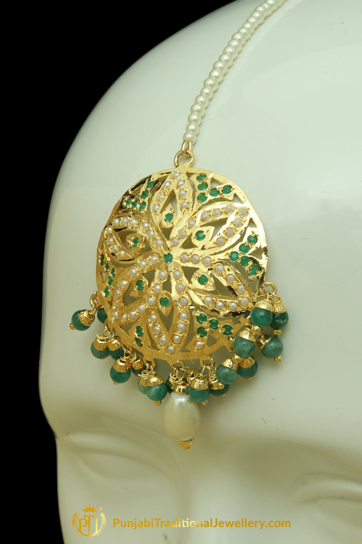Green Jadau Pearl Earring Tikka Set By Punjabi Traditional Jewellery