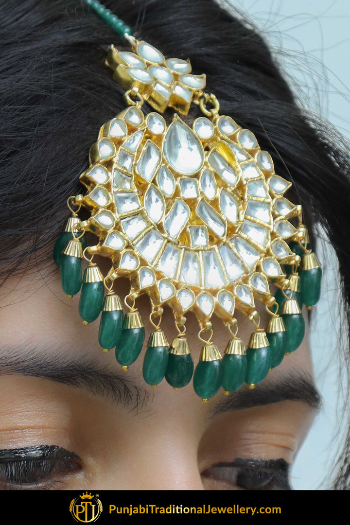 Basheera	Emerald Kundan Tikka | Punjabi Traditional Jewellery Exclusive