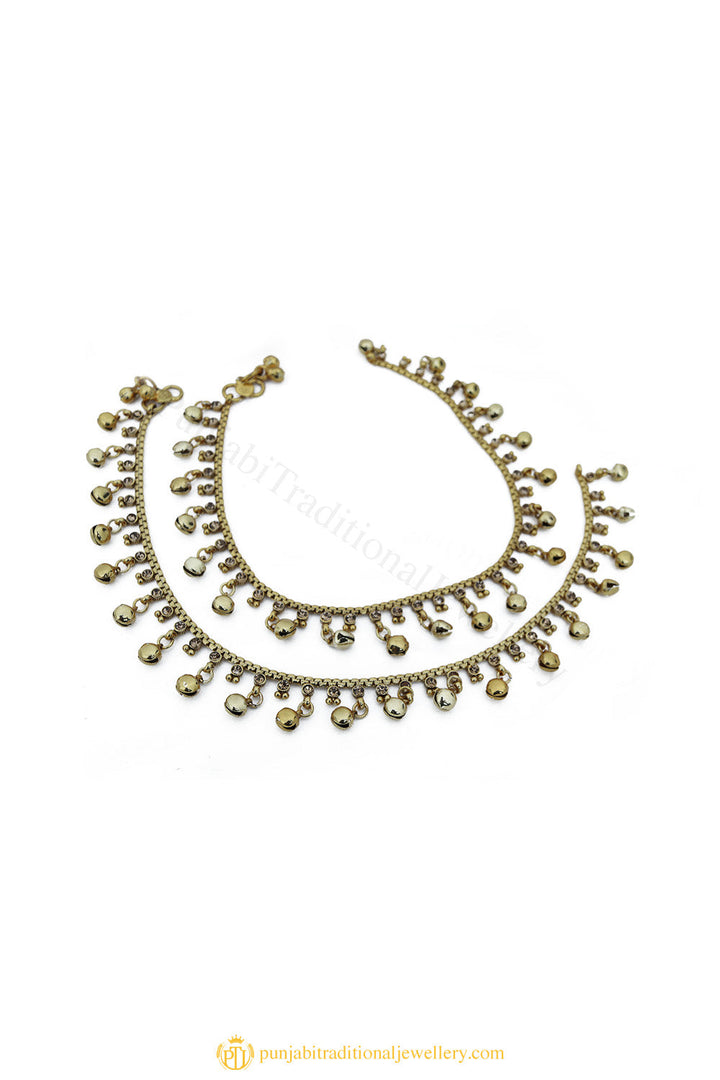 Gold Finished Payal by PTJ