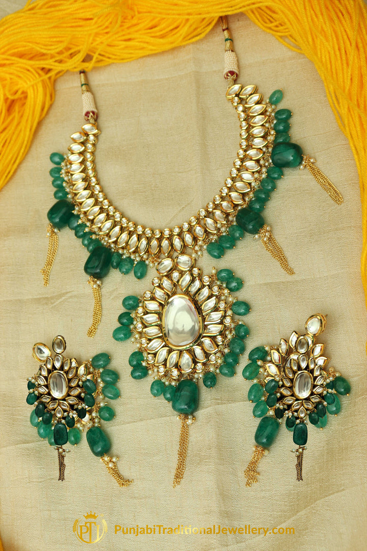 Green Kundan Necklace Set By Punjabi Taditional Jewellery