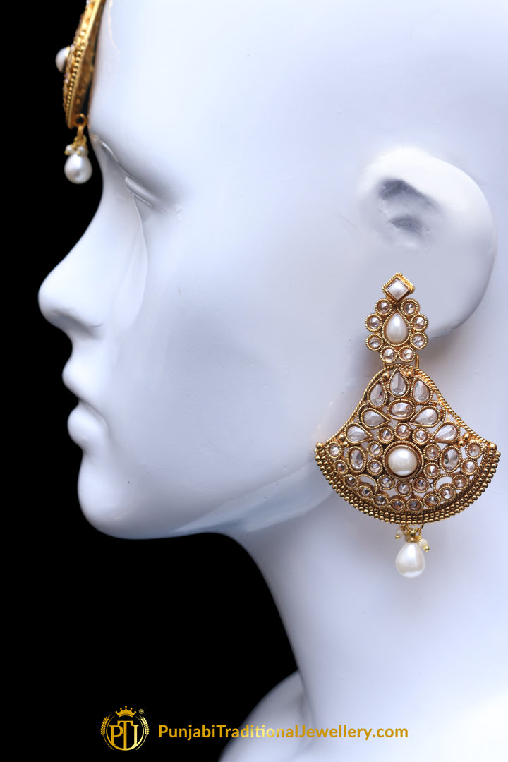 White Pearl Polki Earring Tikka Set By Punjabi Traditional Jewellery
