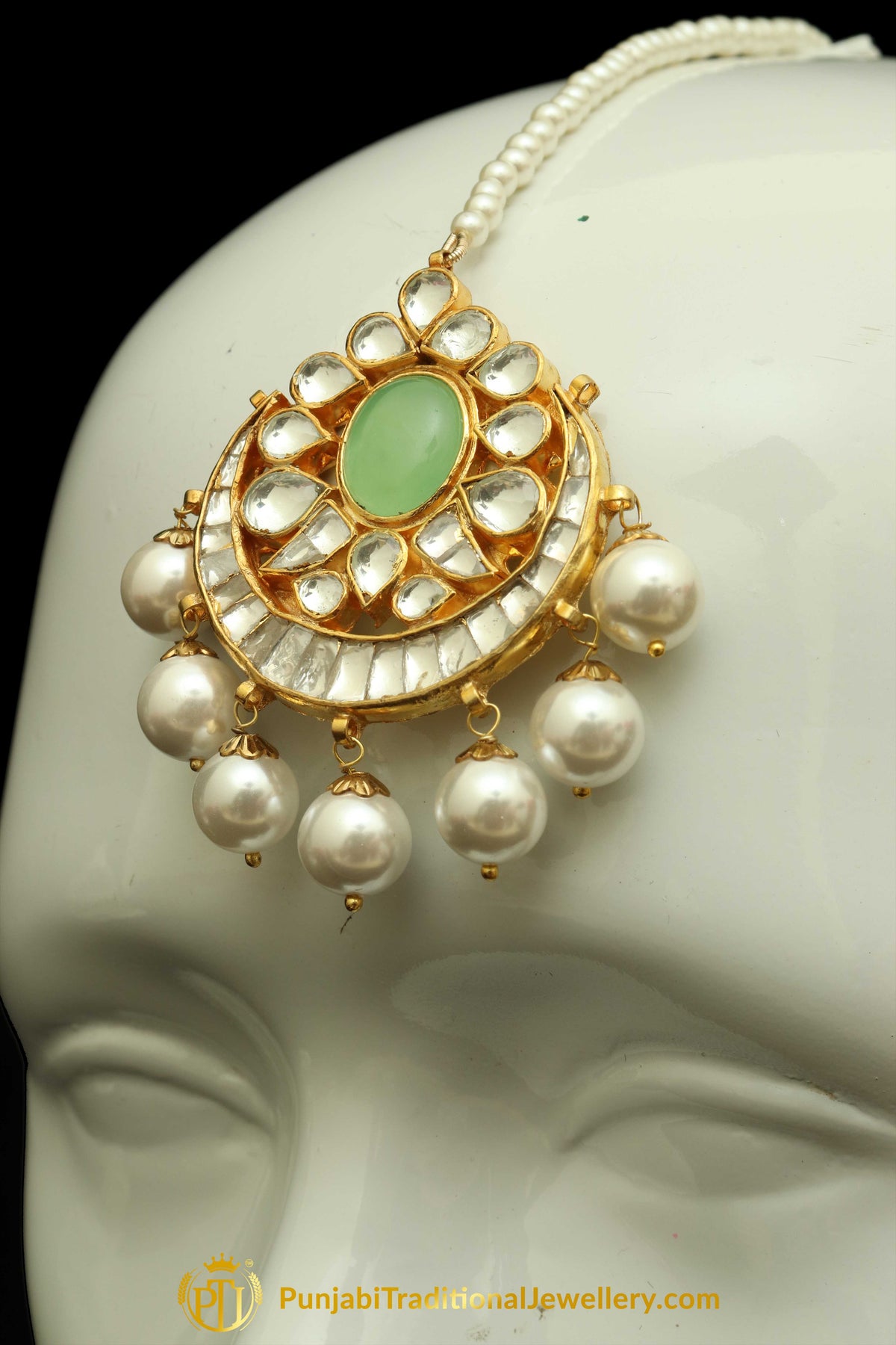 Emerald Kundan Earring Tikka Set | Punjabi Traditional Jewellery Exclusive