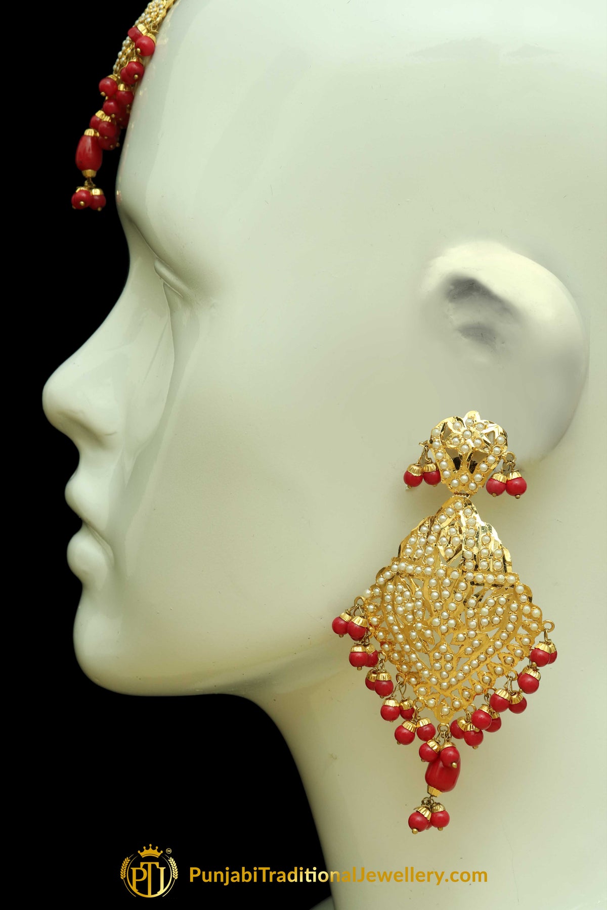 Red Jadau Pearl Earring Tikka Set By Punjabi Traditional Jewellery