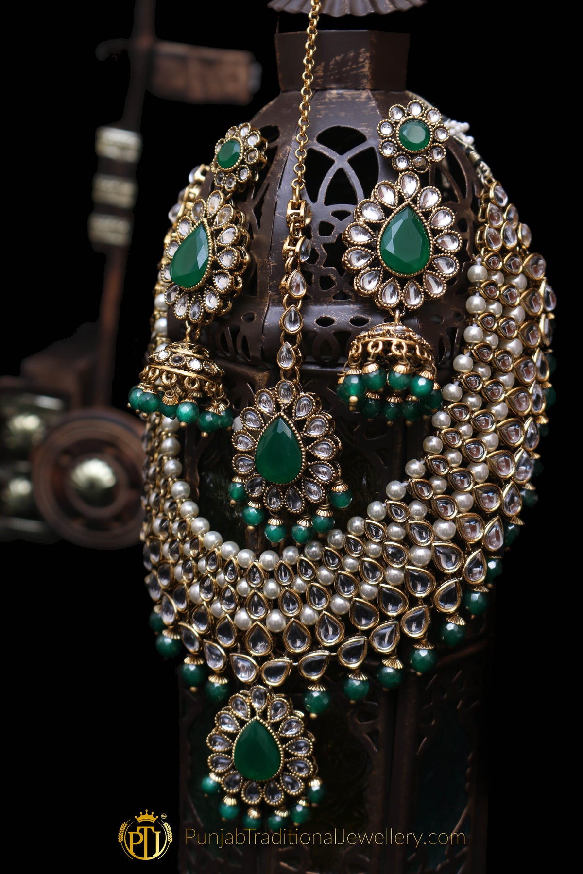 White Green Pearl Kundan Necklace Set By  Punjabi Traditional Jewellery