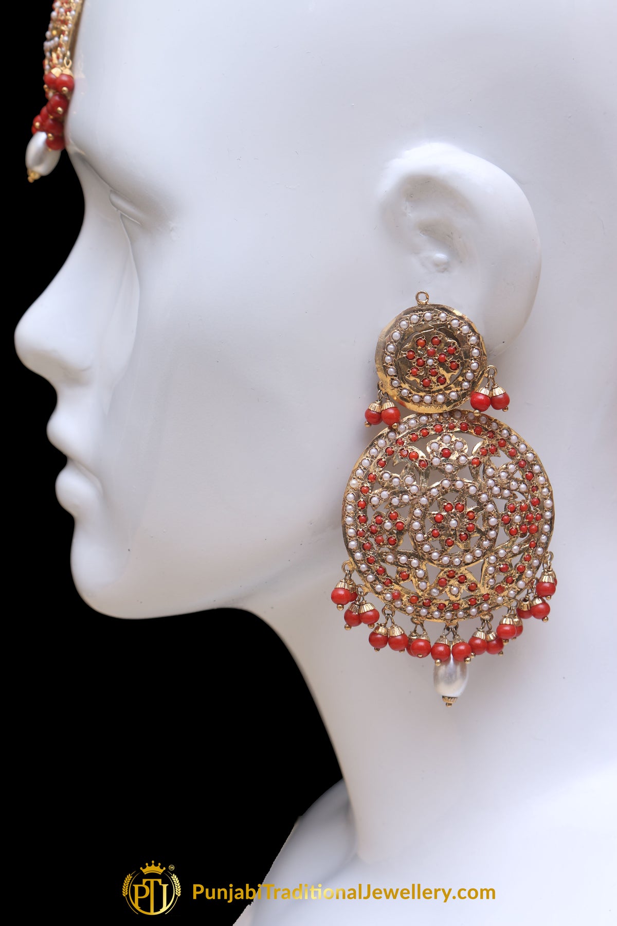 Red Jadau Pearl Earring Tikka Set By Punjabi Traditional Jewellery