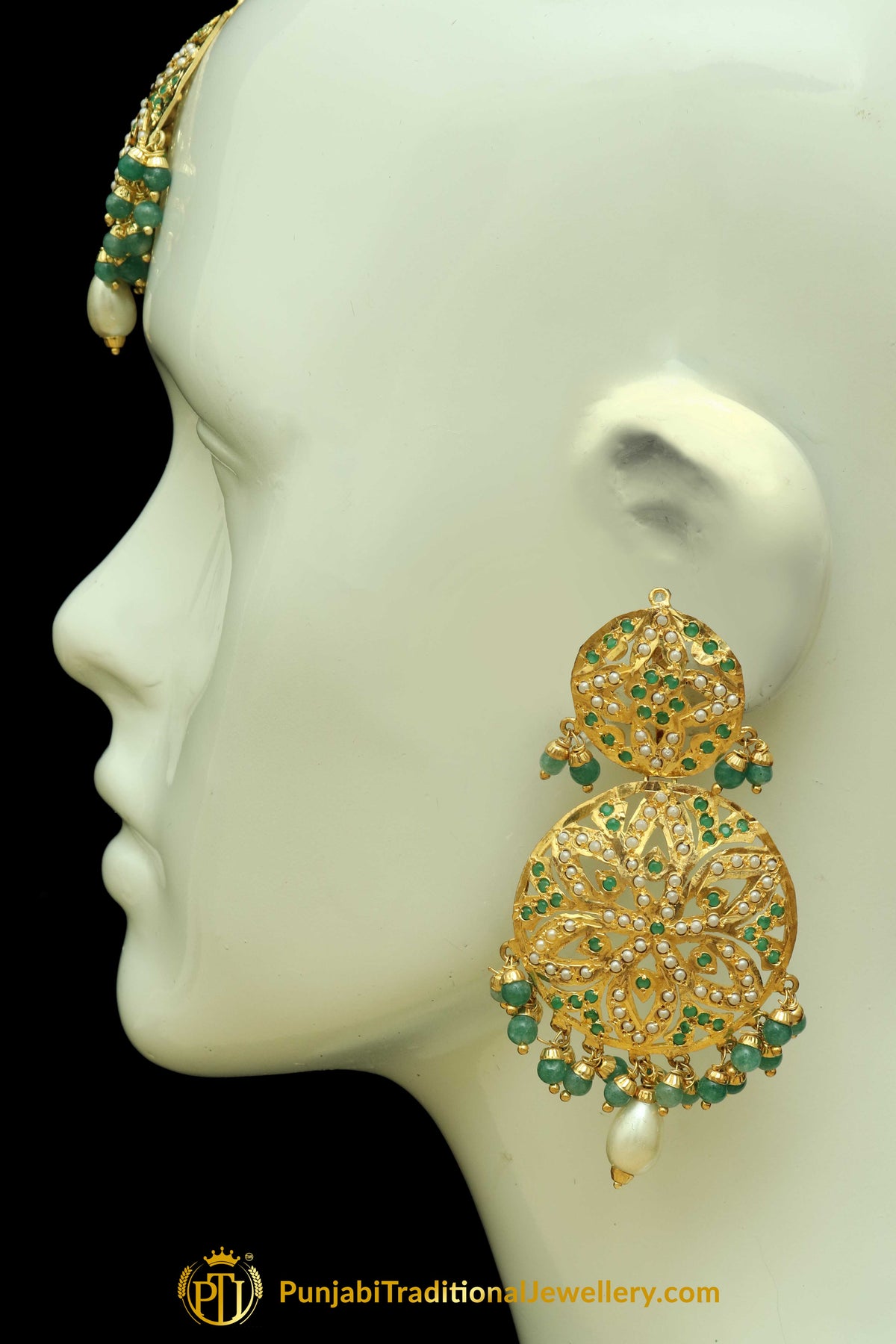 Green Jadau Pearl Earring Tikka Set By Punjabi Traditional Jewellery