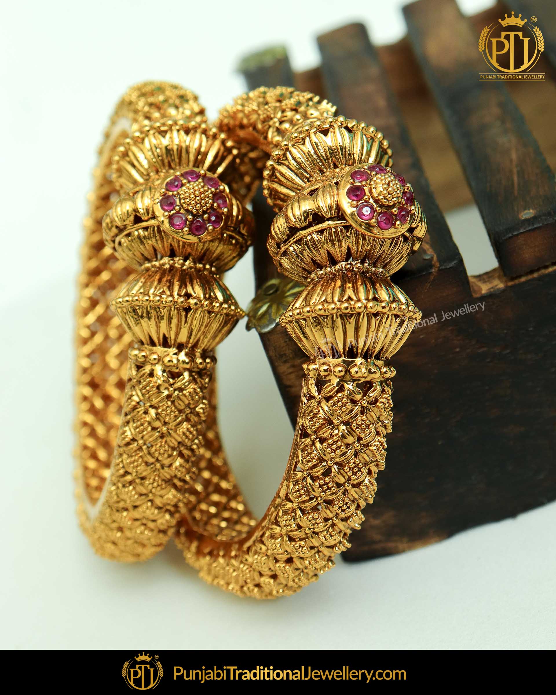 Antique Gold Finished Rubby Johda bangles Openable Bangles (Pair) | Punjabi Traditional Jewellery Exclusive