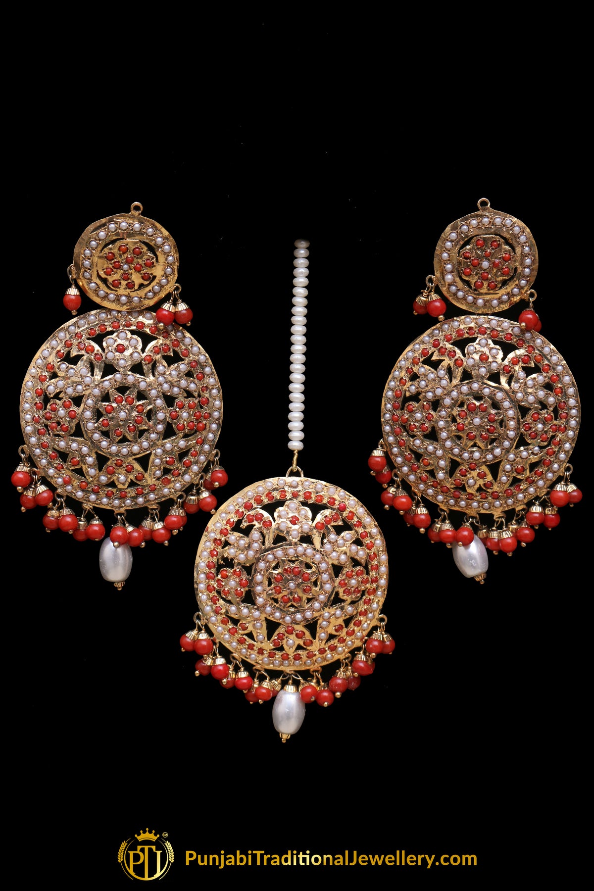 Red Jadau Pearl Earring Tikka Set By Punjabi Traditional Jewellery