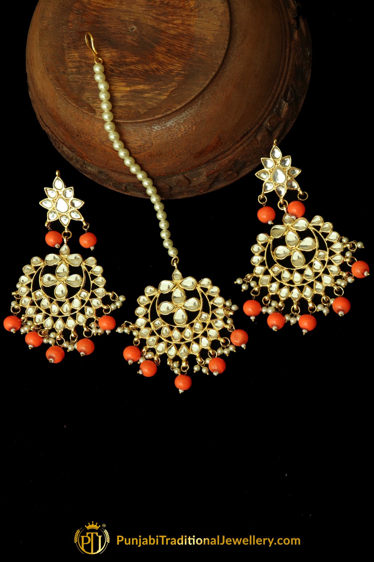 Orange Kundan Earring Tikka Set By Punjabi Traditional Jewellery
