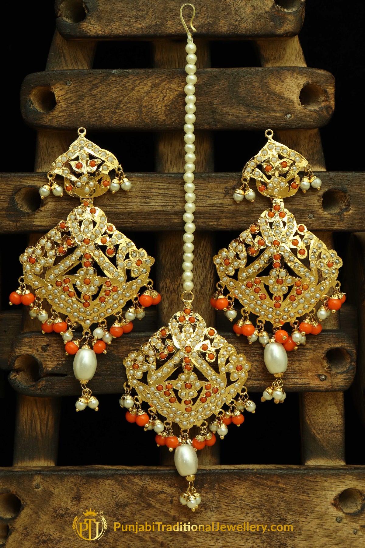 Gold Finished Oragne Jadau Earring Tikka Set By Punjabi Traditional Jewellery