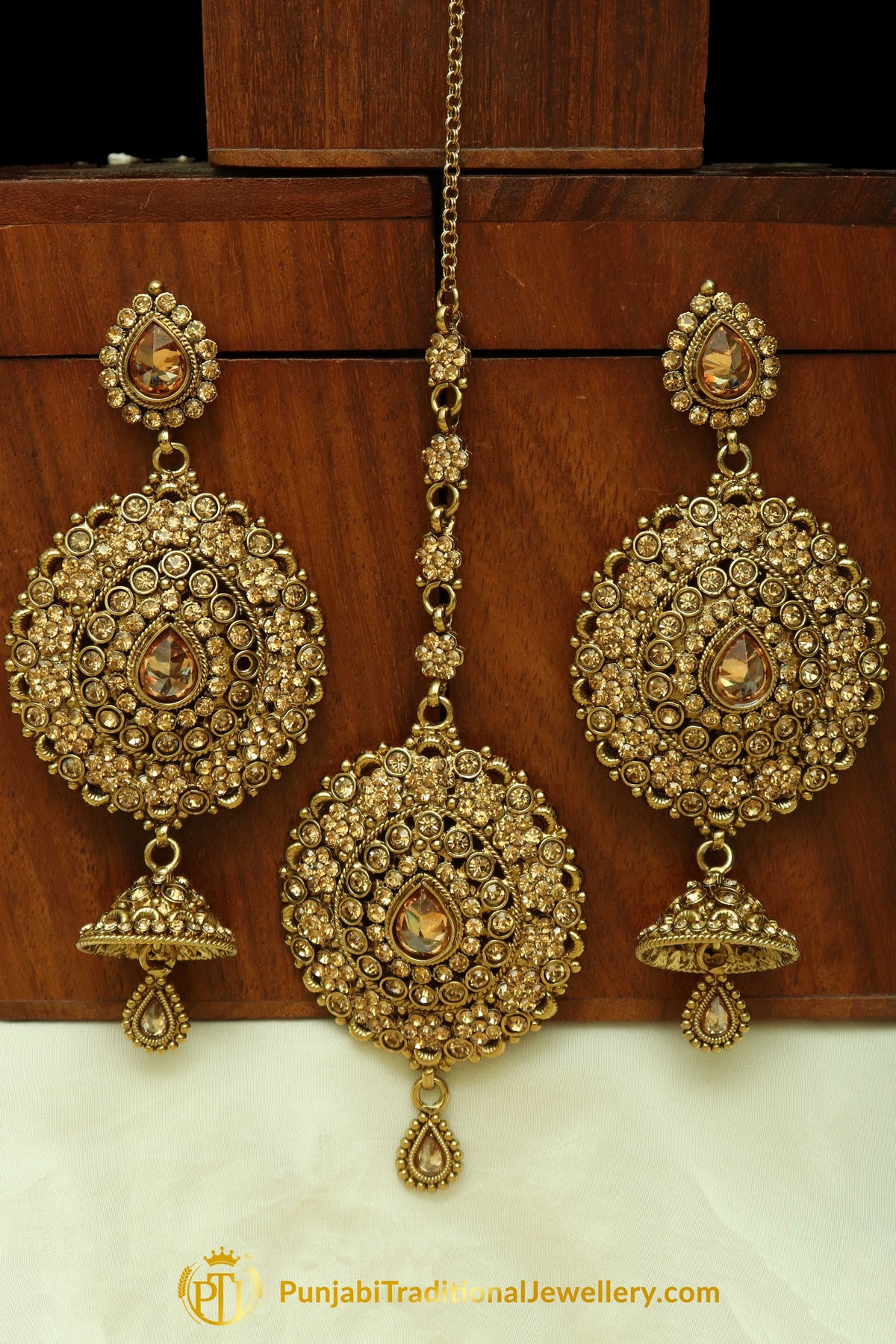 Gold Finished Champagne Stone Earring Tikka Set By Punjabi Traditional Jewellery