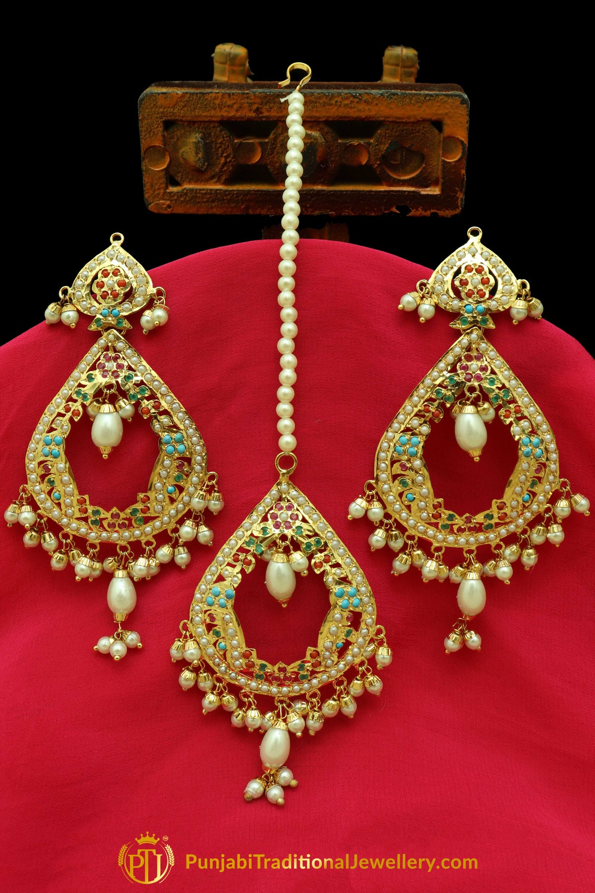 Gold Finished Navratan Jadau Earring Tikka Set By Punjabi Traditional Jewellery