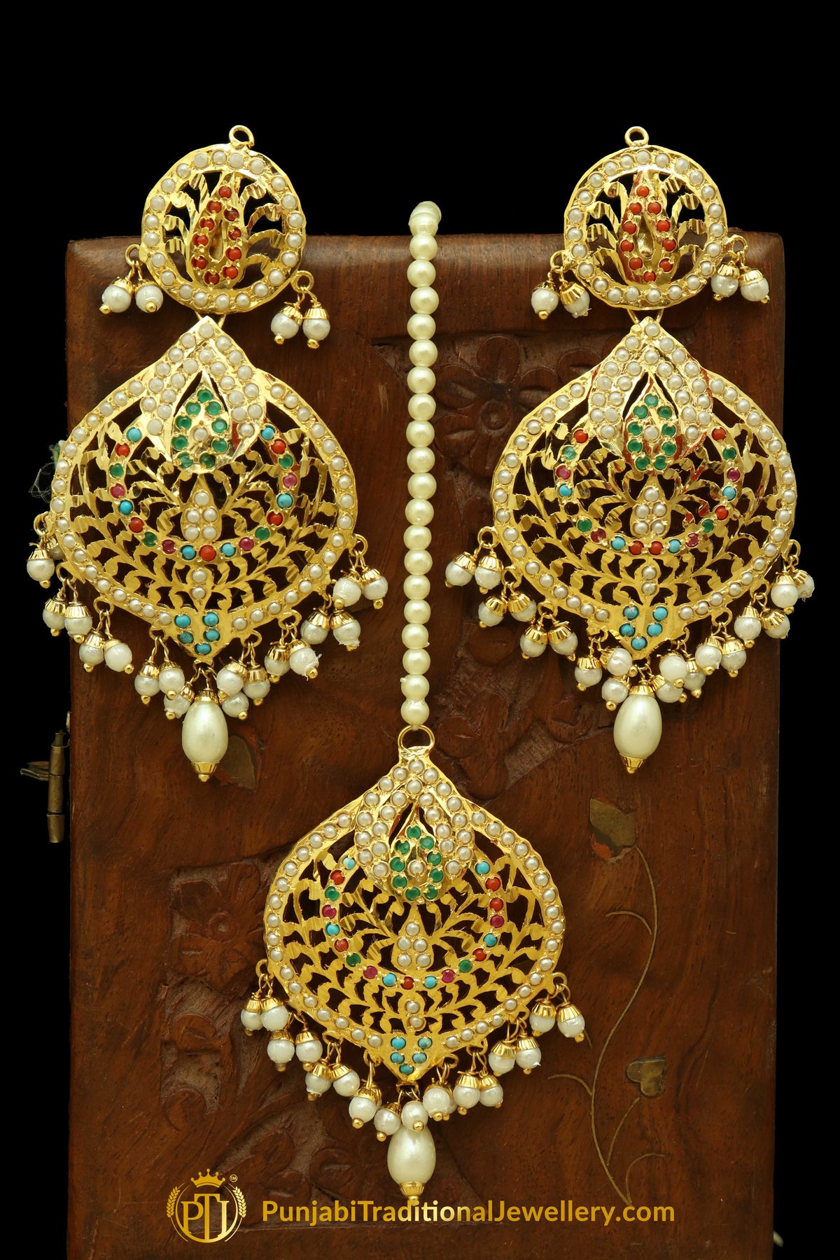 Gold Finished Navratan Jadau Earring Tikka Set By Punjabi Traditional Jewellery