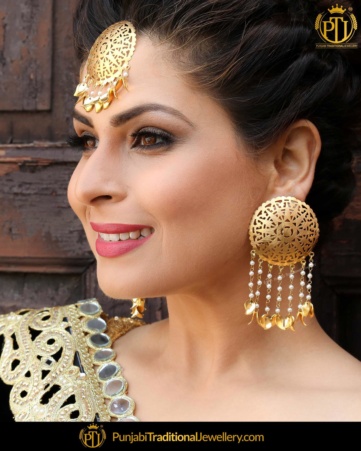 Gold Plated Pippal Patti Stud Earrings Tikka Set | Punjabi Traditional Jewellery Exclusive