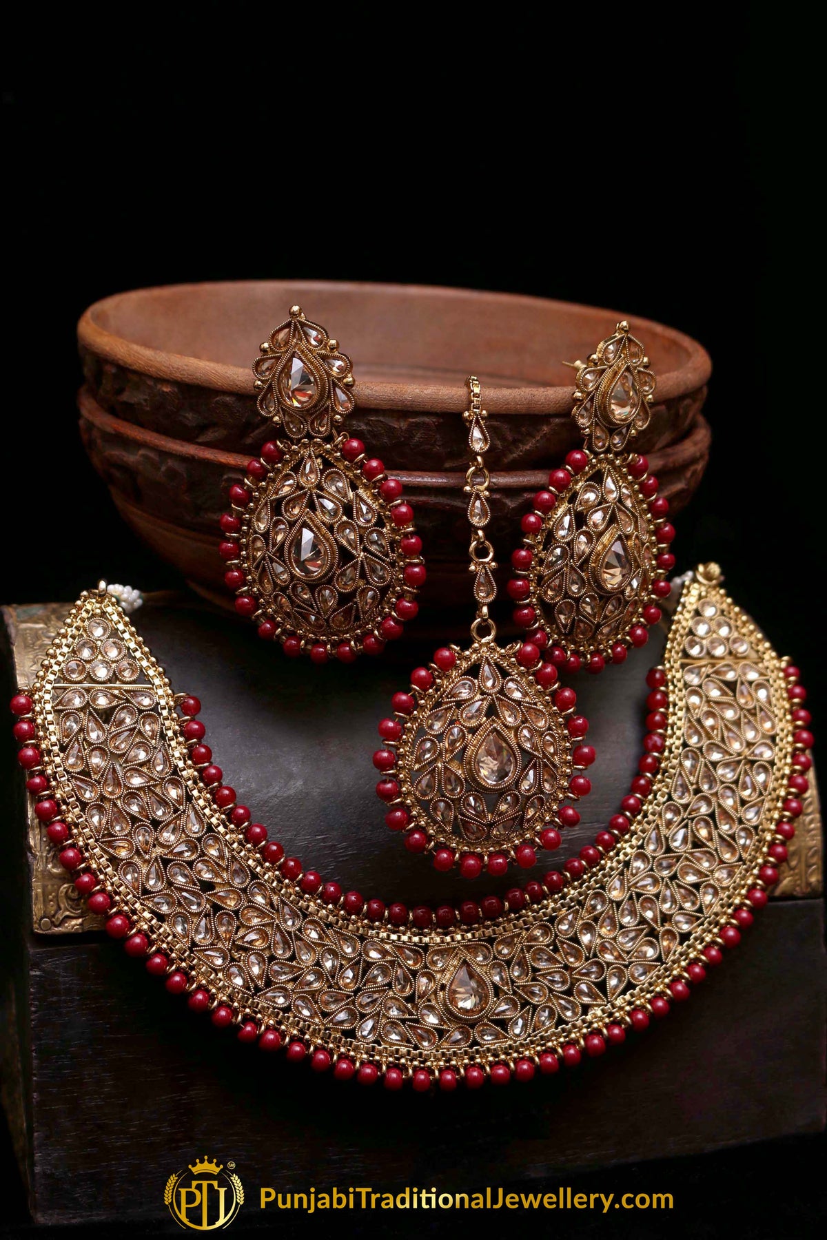 Waabasta Polki Nacklace Set By Punjabi Traditional Jewellery
