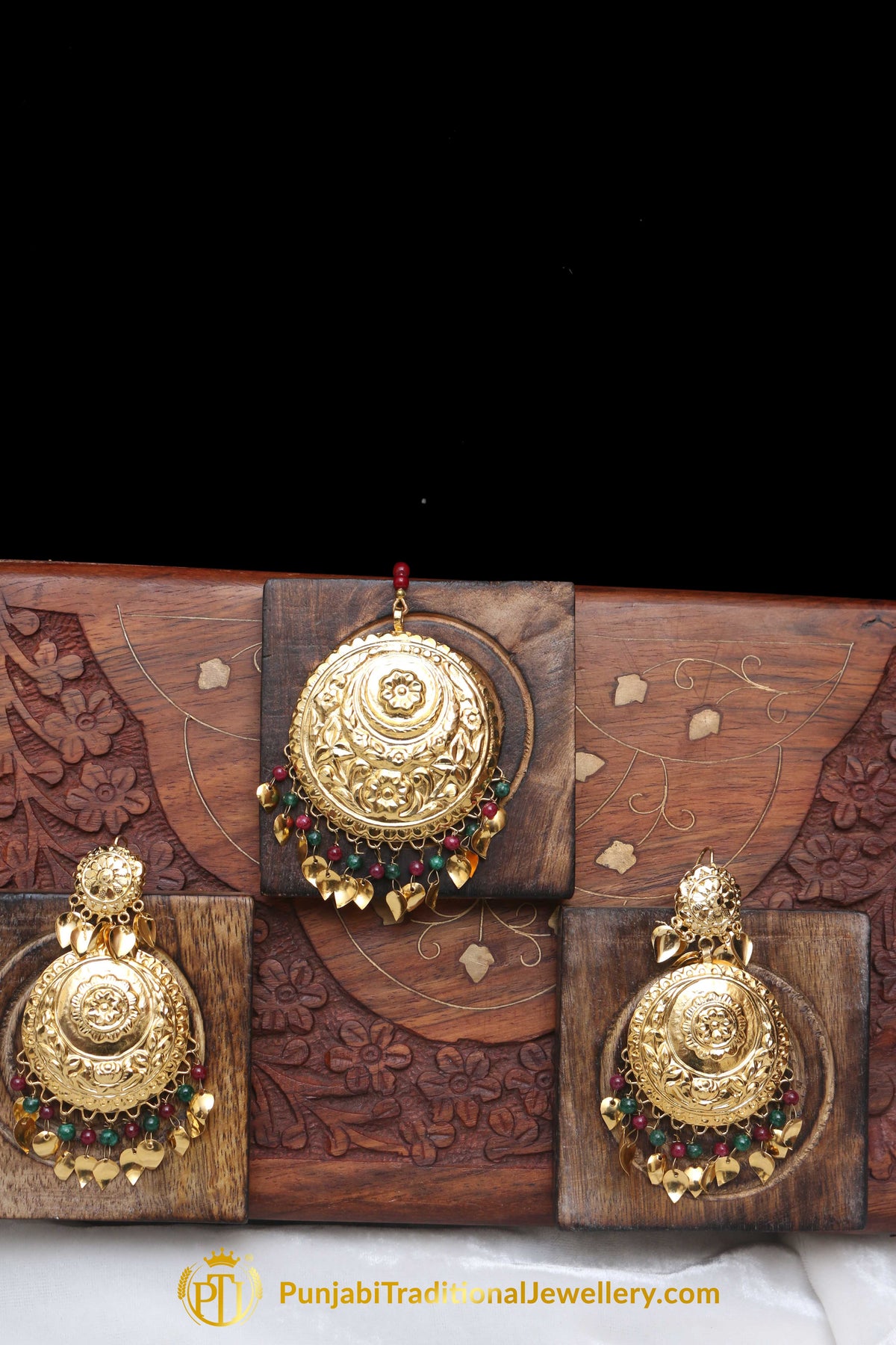Red Green Pippal Patti Earring Tikka Set By Punjabi Traditional Jewellery
