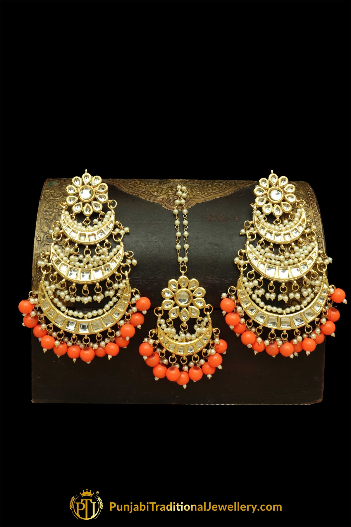 Orange Kundan Earring Tikka Set By Punjabi Traditional Jewellery