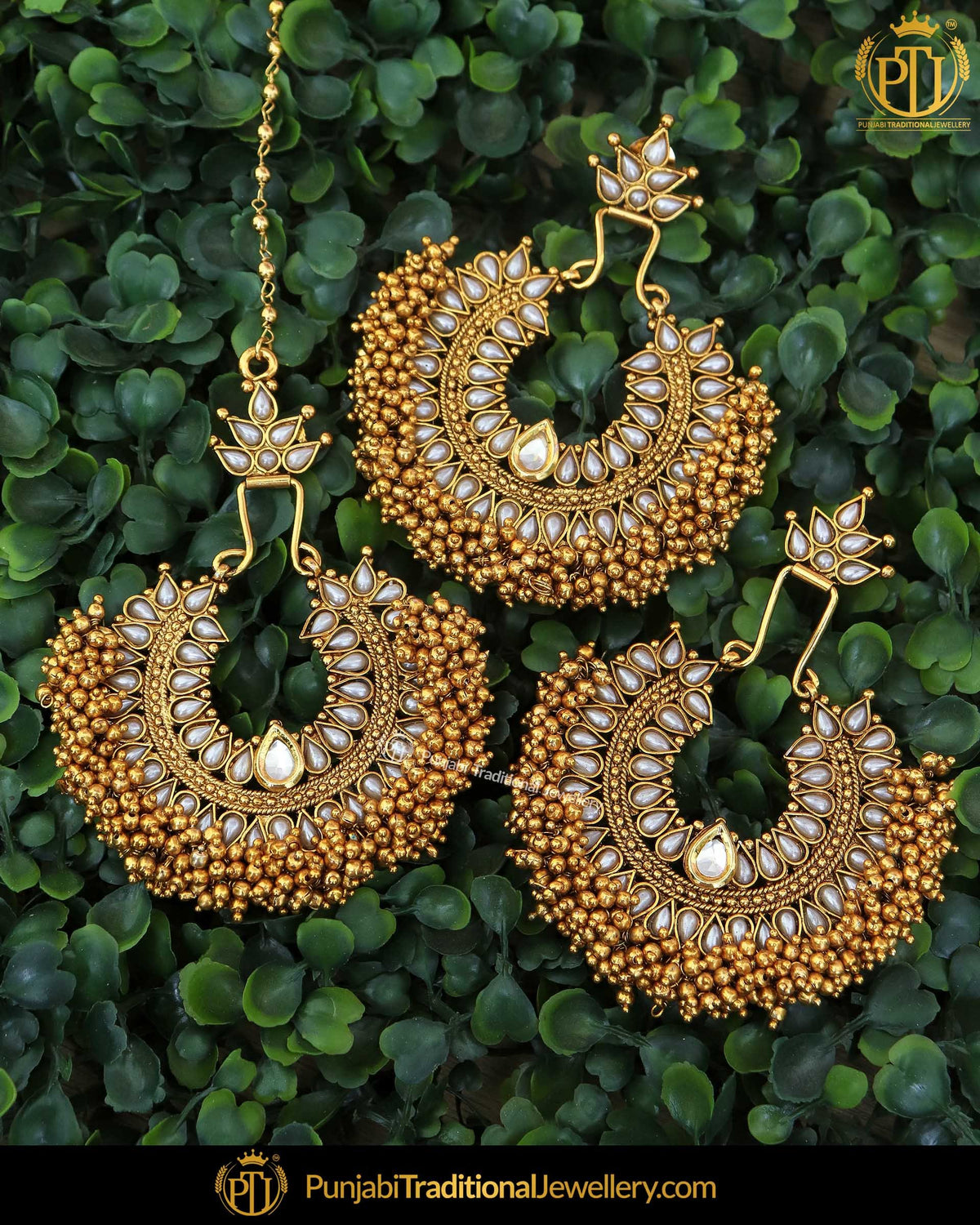 Antique Gold Finished Polki Earrings & Tikka By Punjabi Traditional Jewellery