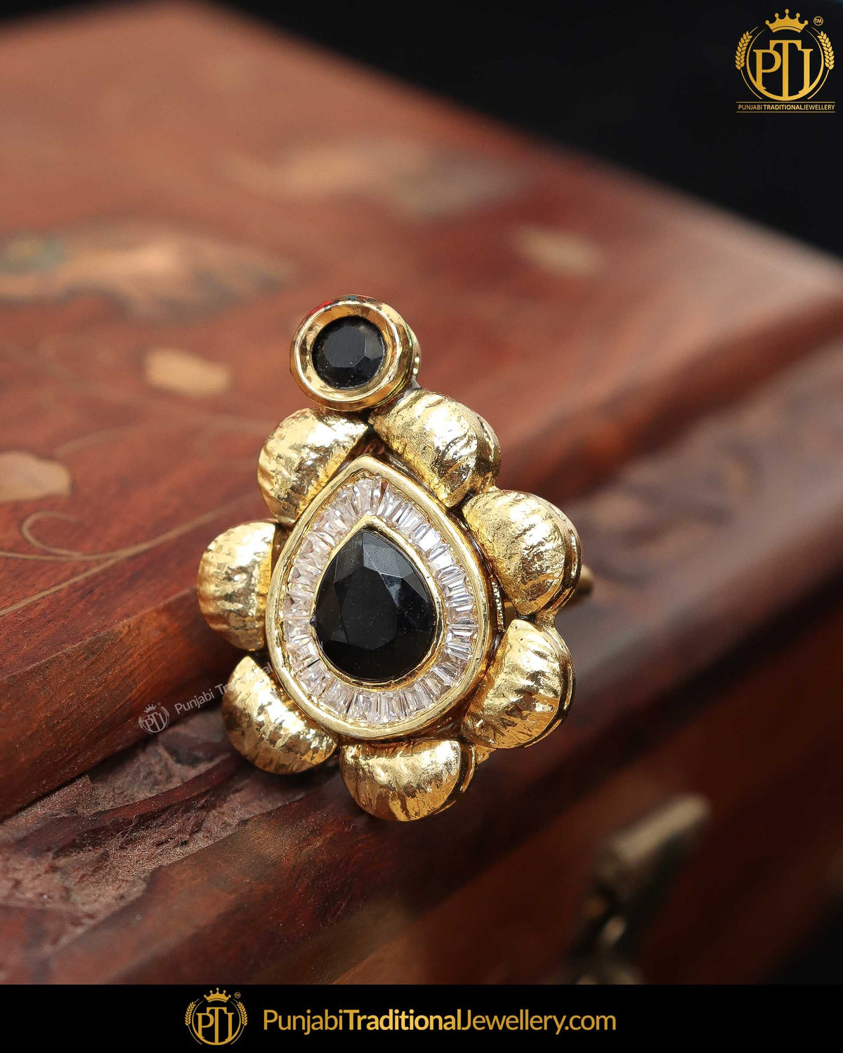 Gold Finished Black Kundan Ring | Punjabi Traditional Jewellery Exclusive