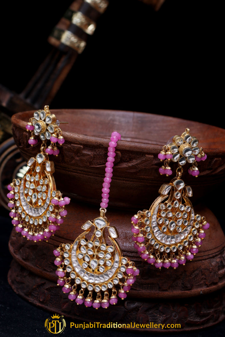 Pink Kundan Pearl Earring Tikka Set By Punjabi Traditional Jewellery